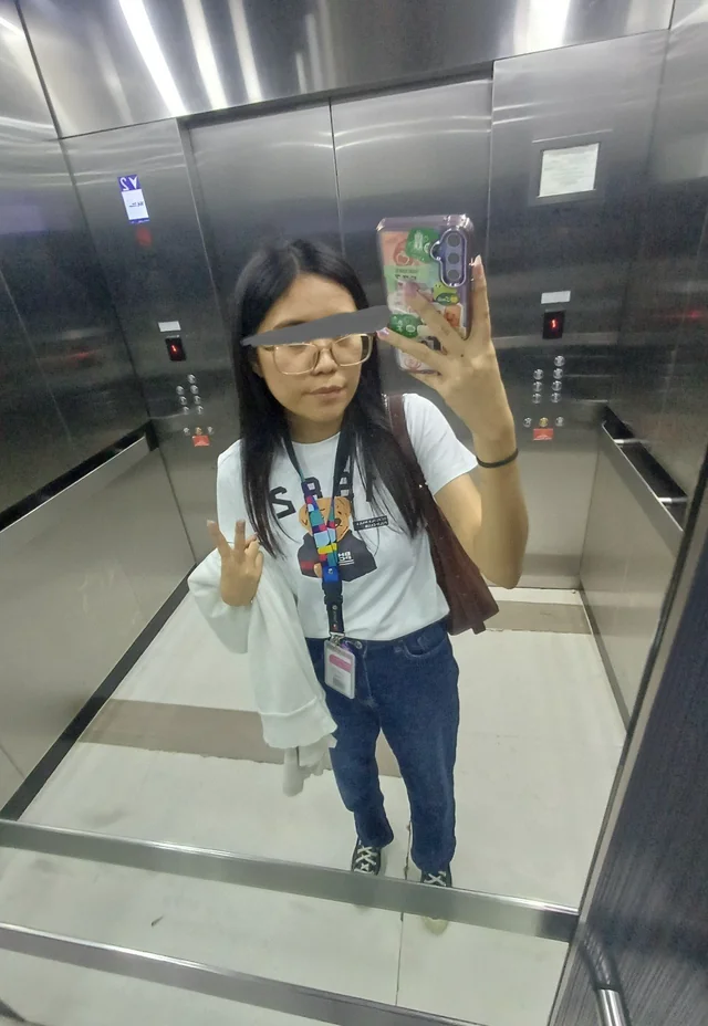 ชุดแต่งกาย