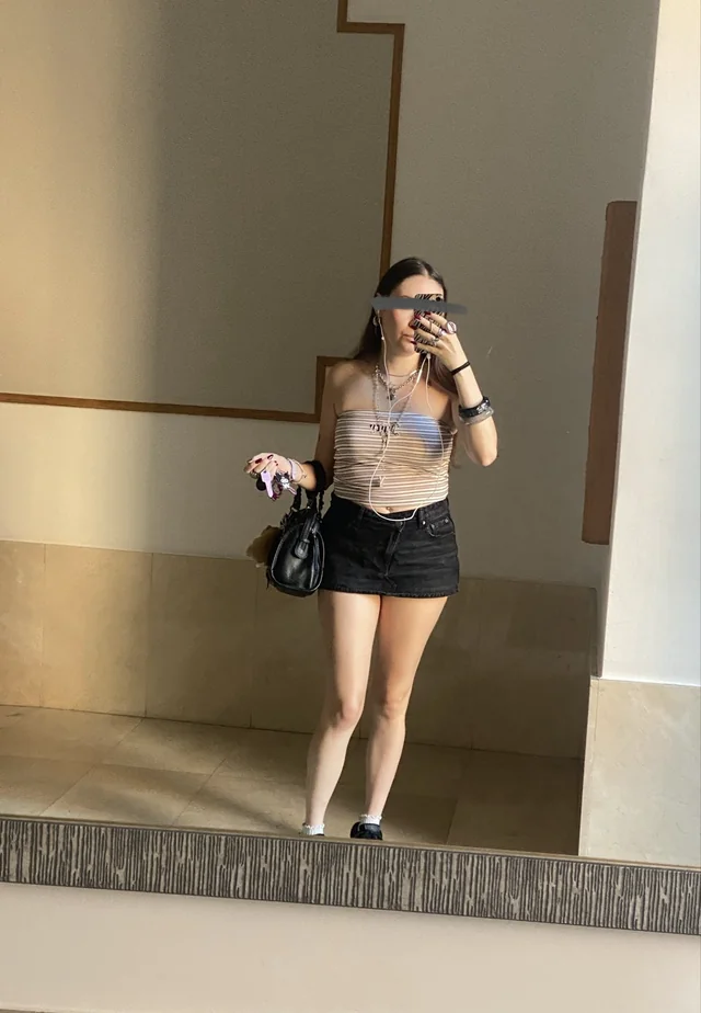 ชุดแต่งกาย