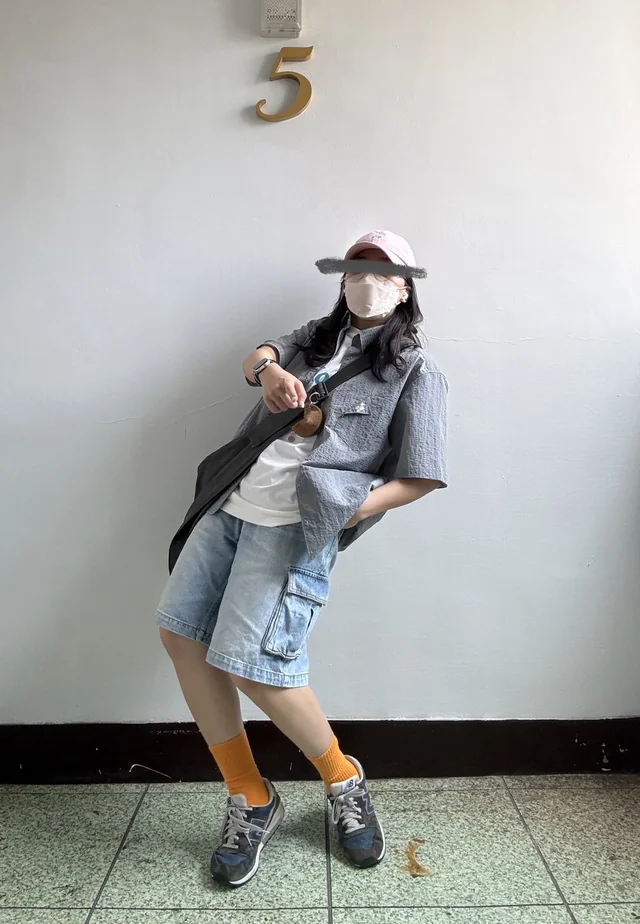 ชุดแต่งกาย