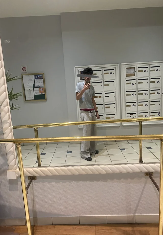 ชุดแต่งกาย