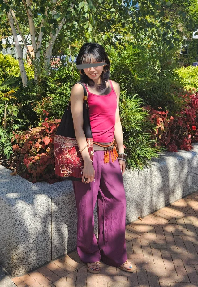 ชุดแต่งกาย