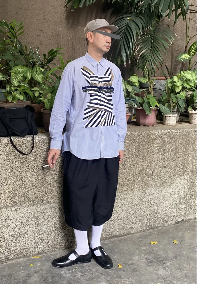 ชุดแต่งกาย