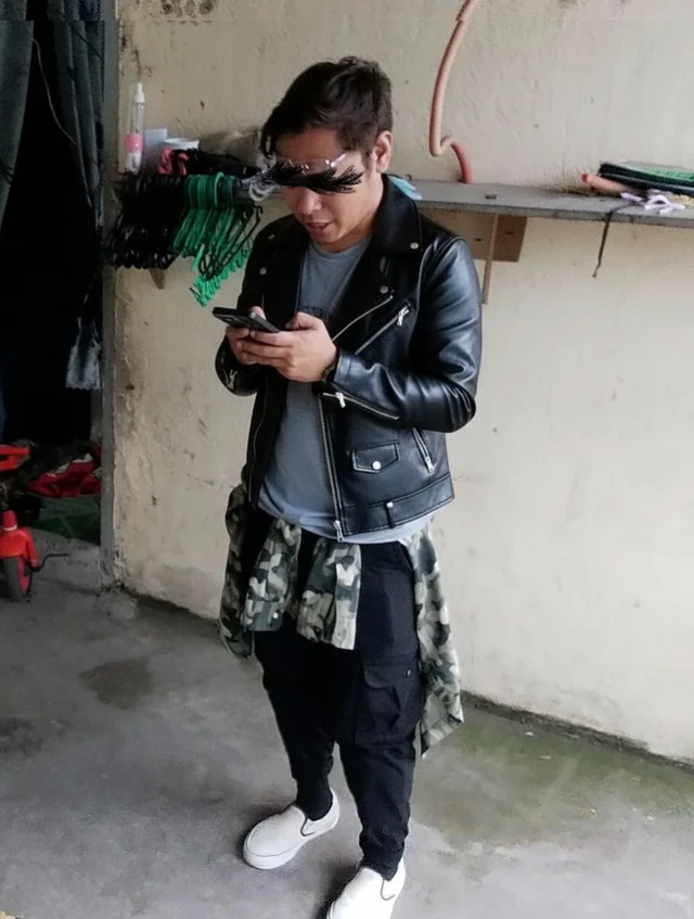 ชุดแต่งกาย